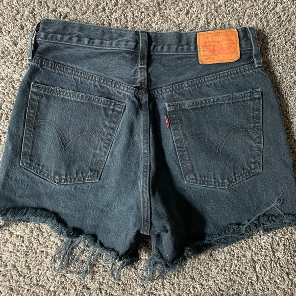 Levi’s Black Jean Shorts - Picture 2 of 5